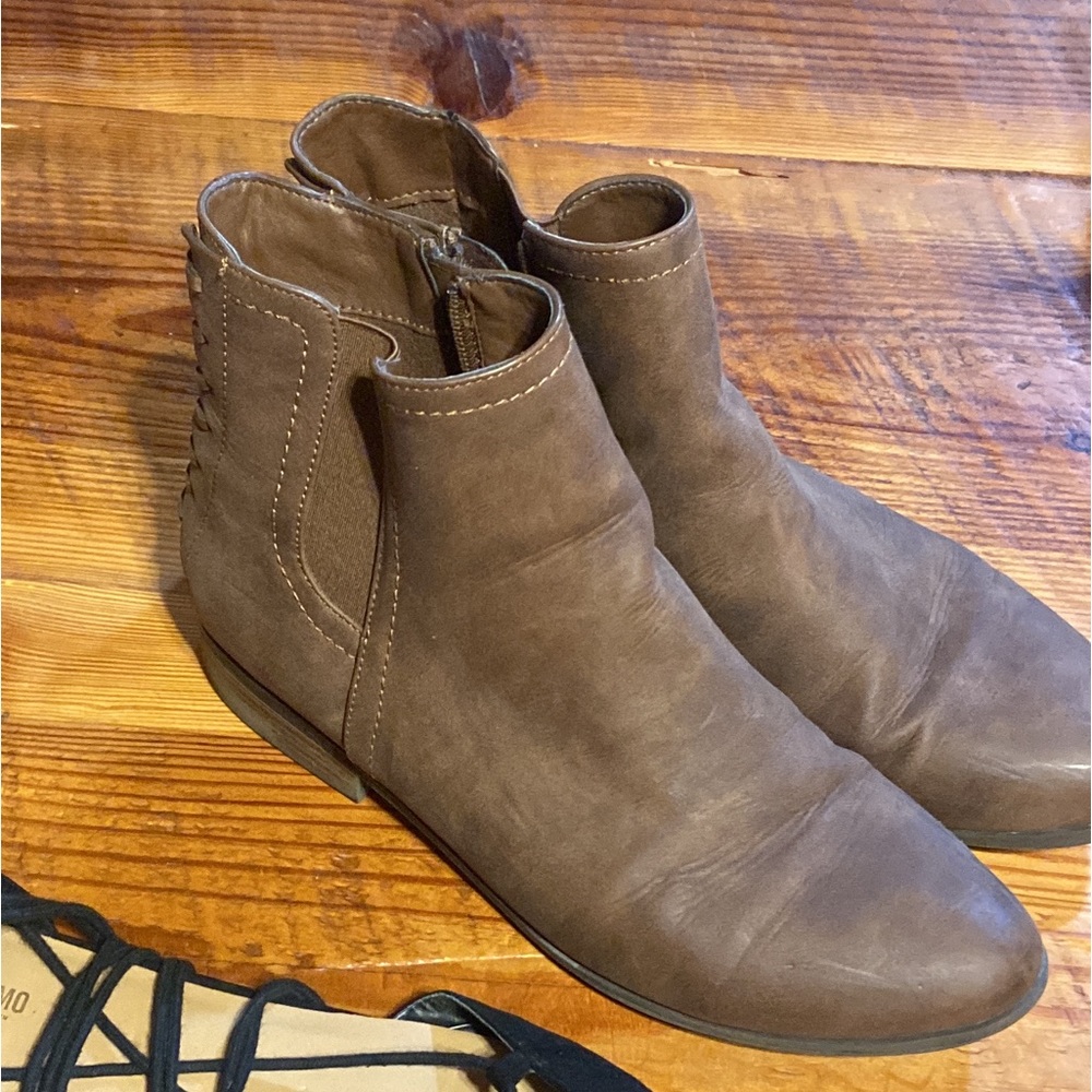 Women booties